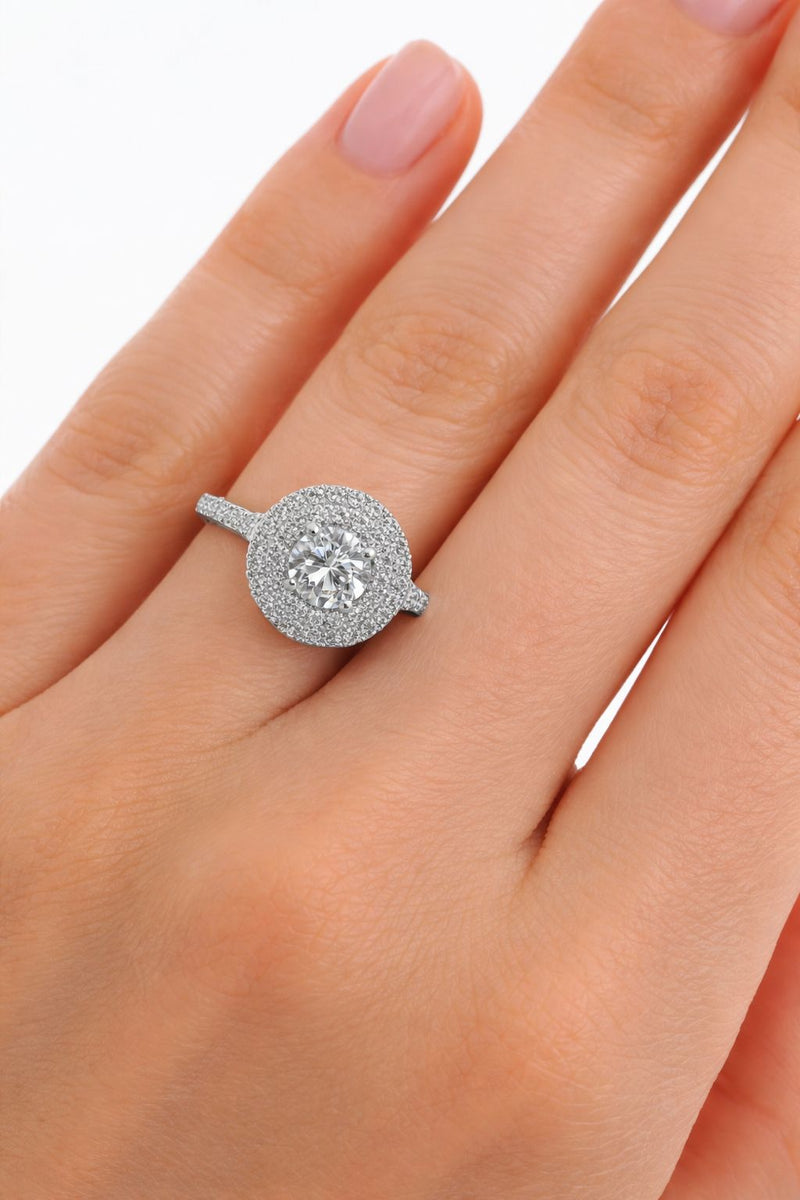 טבעת יהלומים היילו