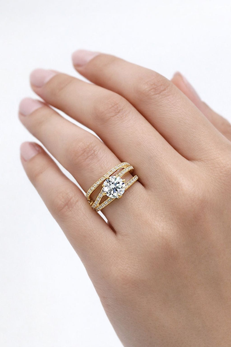 טבעת סוליטר סליל בעיצוב מיוחד