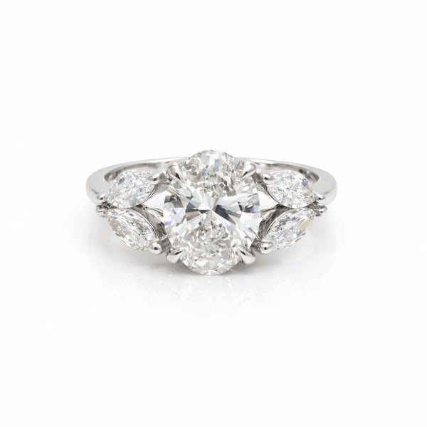 טבעת אירוסין - אובל מרקיזות